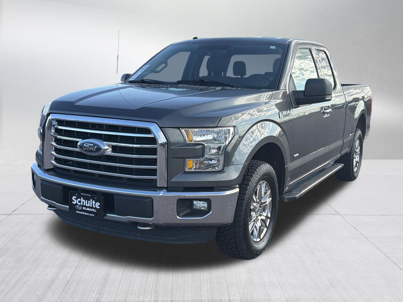 Used 2016 Ford F150 XLT w/ Equipment Group 301A Mid AWD/4WD image 3