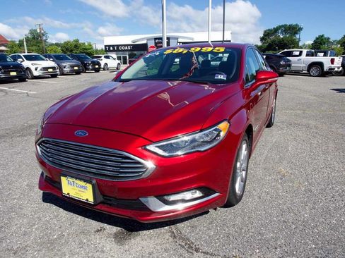 Used 2017 Ford Fusion Energi SE FWD image 1