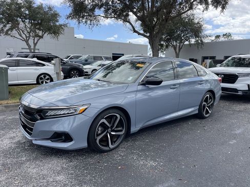 Used 2022 Honda Accord Sport image 9