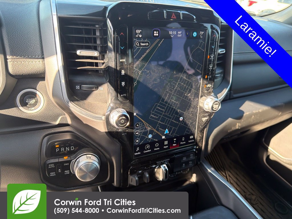 Used 2022 RAM 1500 Laramie AWD/4WD image 12