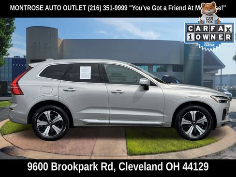 Used 2023 Volvo XC60 T8 Plus AWD/4WD image 3