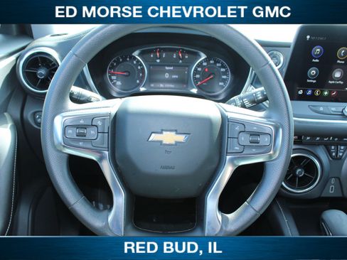 Used 2024 Chevrolet Blazer LT w/ Driver Confidence Package FWD image 8