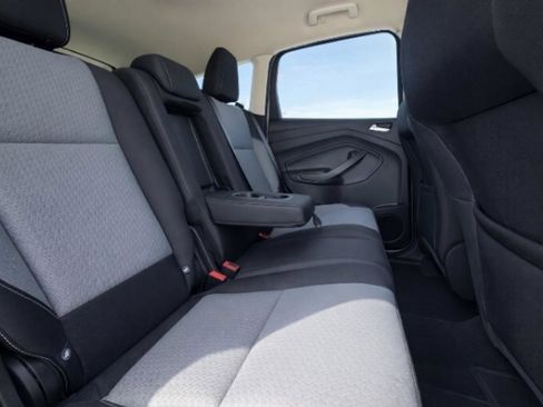 Used 2019 Ford Escape SE image 12