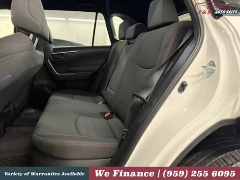 Used 2021 Toyota RAV4 SE AWD/4WD image 29