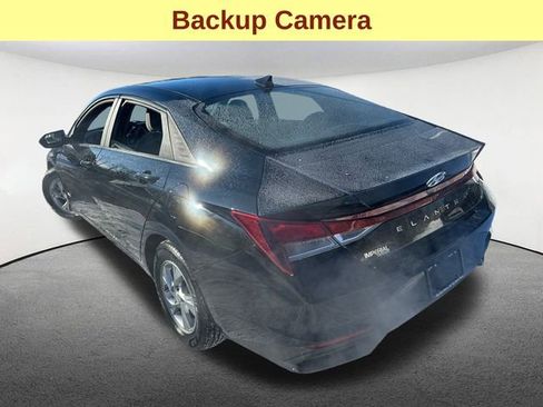 Used 2022 Hyundai Elantra SE w/ Cargo Package image 8