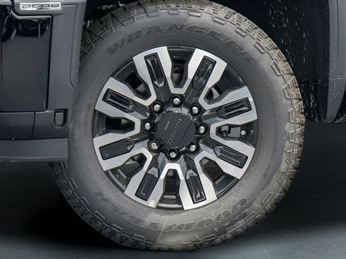 New 2026 GMC Sierra 2500 Denali Ultimate w/ Max Trailering Package AWD/4WD image 2