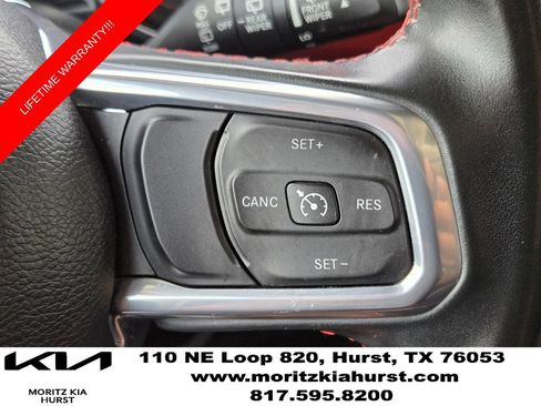 Used 2022 Jeep Wrangler Unlimited Rubicon AWD/4WD image 29