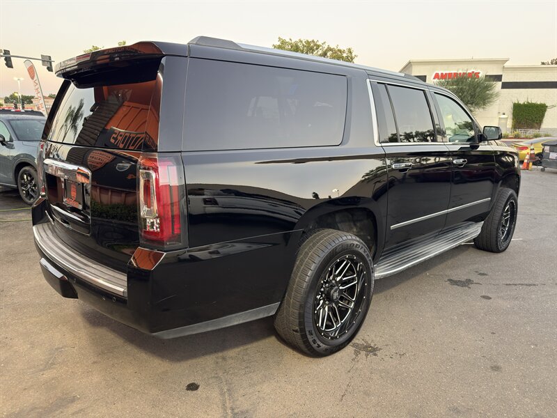 Used 2017 GMC Yukon XL Denali w/ Open Road Package AWD/4WD image 18