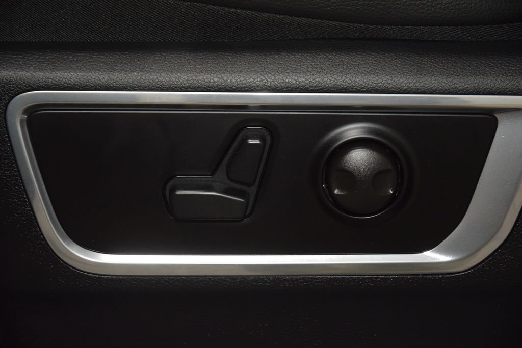 Used 2026 RAM 1500 Laramie w/ Night Edition AWD/4WD image 49