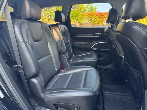Used 2020 Kia Telluride S image 17