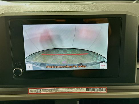 Used 2025 Toyota Tacoma SR5 image 21