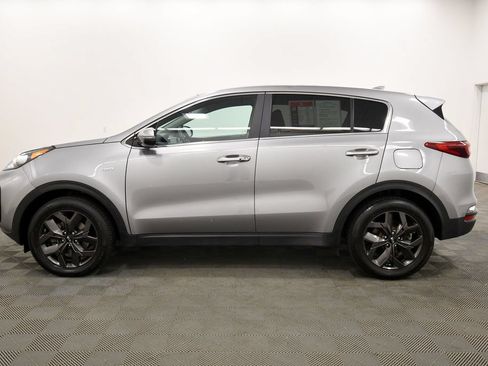 Certified 2022 Kia Sportage LX w/ LX AWD Value Edition Package image 4