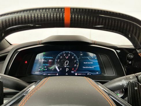 Used 2025 Chevrolet Corvette Z06 RWD image 14