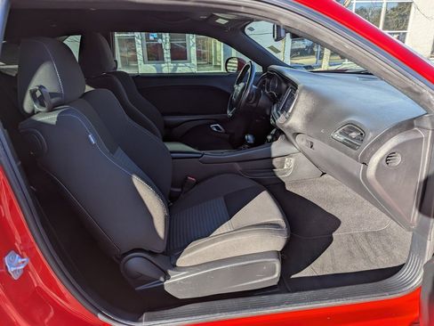 Used 2023 Dodge Challenger GT image 14