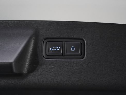 Used 2025 Hyundai Santa Fe SE image 19