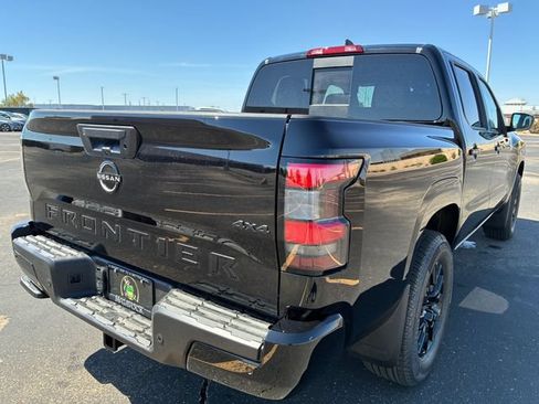 New 2026 Nissan Frontier SV w/ Tow Package AWD/4WD image 6