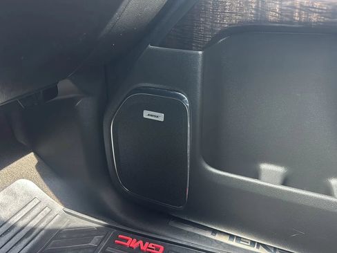 Used 2016 GMC Sierra 1500 Denali AWD/4WD image 42