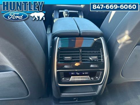 Used 2022 BMW X5 xDrive40i w/ M Sport Package image 18