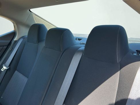 Used 2024 Nissan Sentra SV FWD image 21