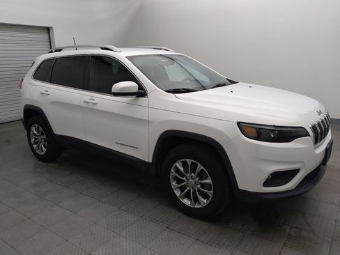 Used 2020 Jeep Cherokee Latitude Plus AWD/4WD image 11
