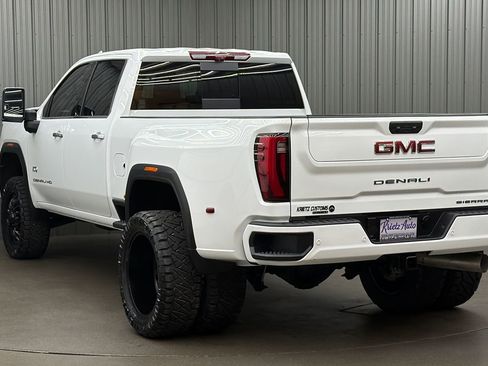 Used 2026 GMC Sierra 3500 Denali w/ Denali Reserve Package AWD/4WD image 3