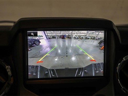 Used 2016 Ford F350 Lariat w/ Lariat Interior Package image 23