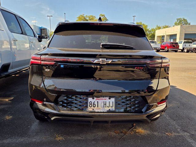 Used 2024 Chevrolet Equinox EV RS FWD image 4