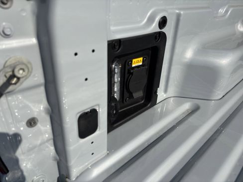 New 2025 Ford Maverick XLT w/ XLT Luxury Package image 14