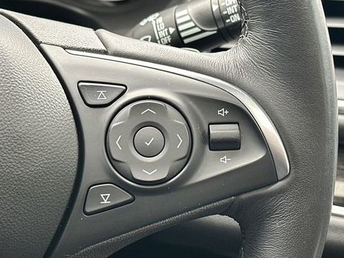Used 2021 Buick Enclave Avenir w/ Avenir Technology Package FWD image 23