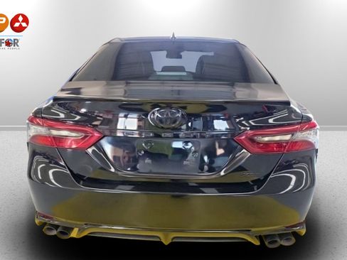 Used 2021 Toyota Camry XSE w/ Carpet Mat Package (TMS) image 3