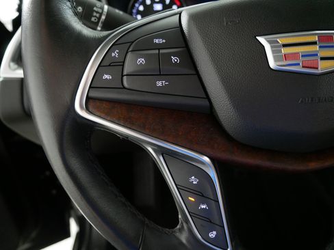 Used 2023 Cadillac XT5 Premium Luxury w/ Technology Package AWD/4WD image 27