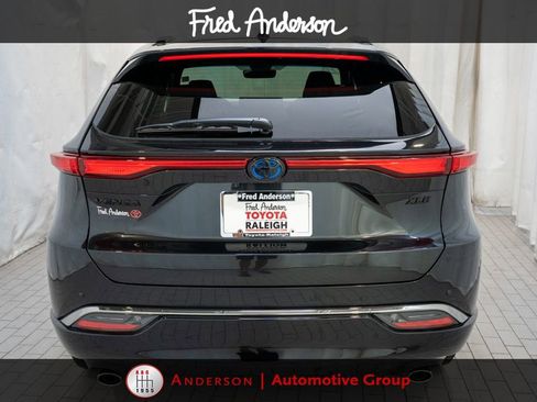 Certified 2024 Toyota Venza Nightshade AWD/4WD image 4