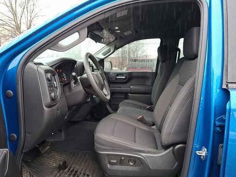 Used 2022 Chevrolet Silverado 1500 Custom Trail Boss w/ LPO, Dark Essentials Package image 12