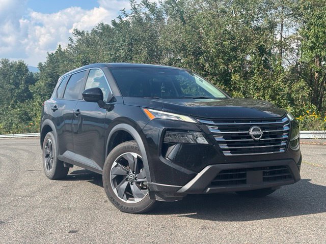 Used 2024 Nissan Rogue SV FWD image 25