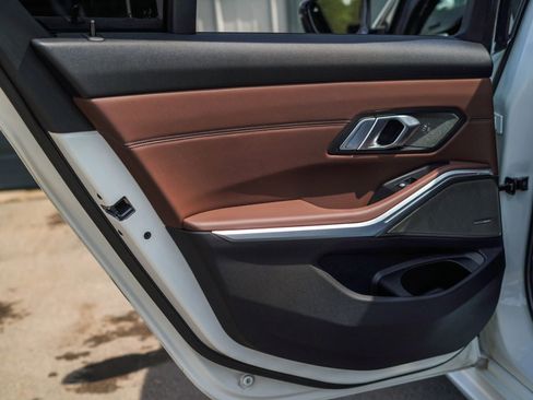 Used 2020 BMW M340i w/ Premium Package image 29