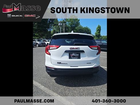 Used 2023 GMC Terrain SLE w/ Driver Convenience Package AWD/4WD image 6