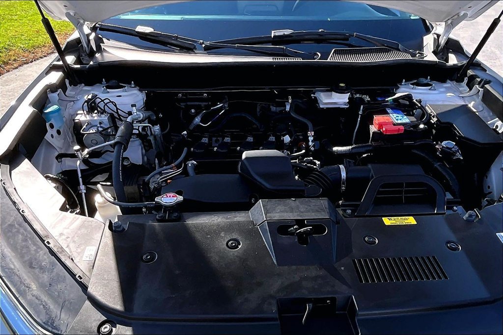 Used 2024 Honda CR-V EX image 5