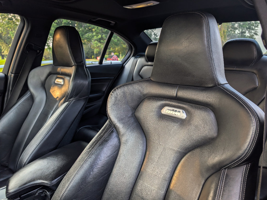 Used 2016 BMW M3 RWD image 15
