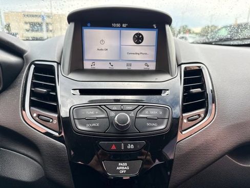 Used 2019 Ford Fiesta ST-Line FWD image 9