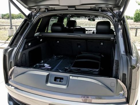 New 2026 Land Rover Range Rover SE AWD/4WD image 67