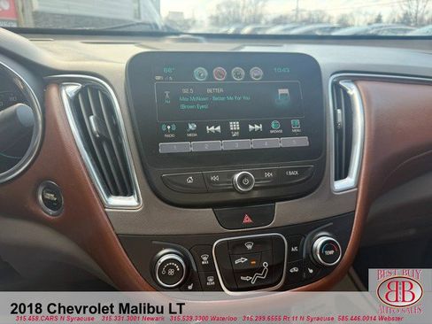 Used 2018 Chevrolet Malibu LT w/ Leather Package image 16