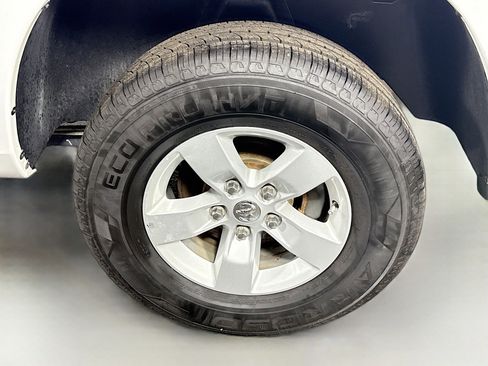 Used 2022 RAM 1500 Tradesman w/ Chrome Appearance Group image 36