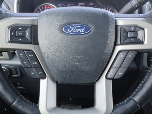 Certified 2022 Ford F250 Lariat w/ Tremor Off-Road Package image 22