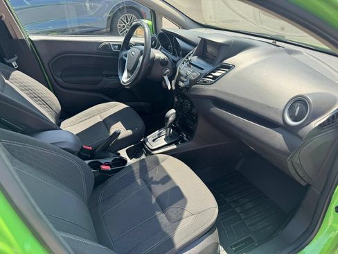 Used 2015 Ford Fiesta SE w/ Equipment Group 201A FWD image 11