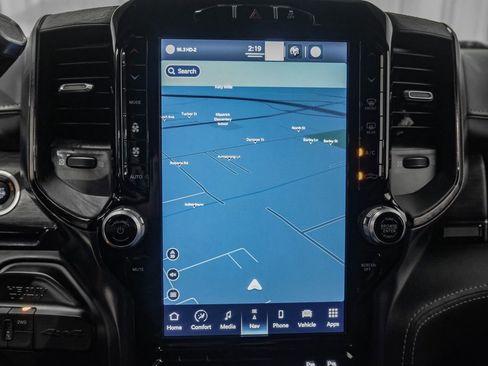 Used 2022 RAM 2500 Limited image 21