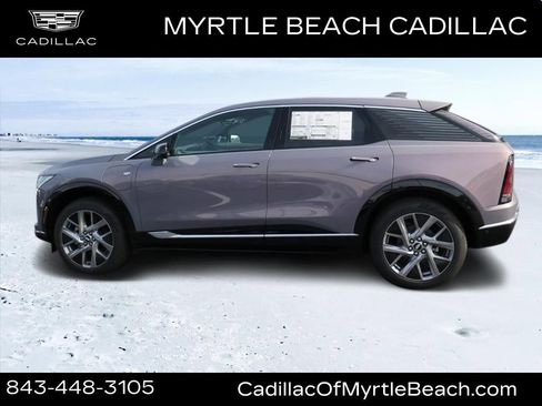 New 2026 Cadillac Optiq Luxury 1 image 6