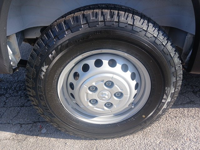 Used 2024 RAM ProMaster 2500 w/ Convenience Group FWD image 44