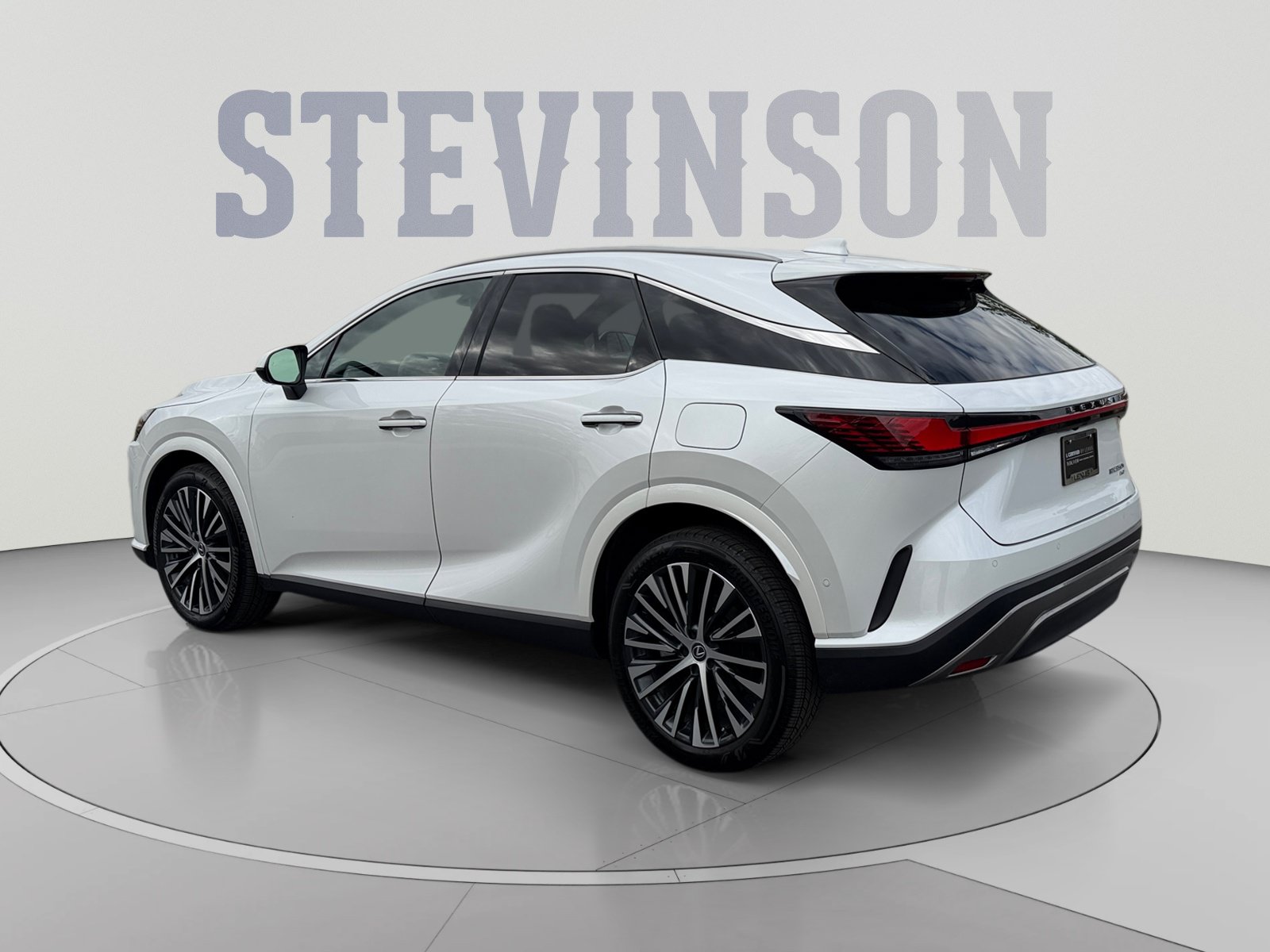Used 2025 Lexus RX 350 w/ Convenience Package AWD/4WD image 3
