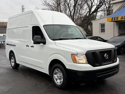 Used 2018 Nissan NV 2500 SV w/ Navigation Package image 2