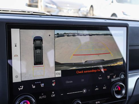 New 2026 Lexus GX 550 AWD/4WD image 23